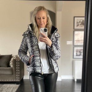 Zara Black & White Print Puffer Jacket